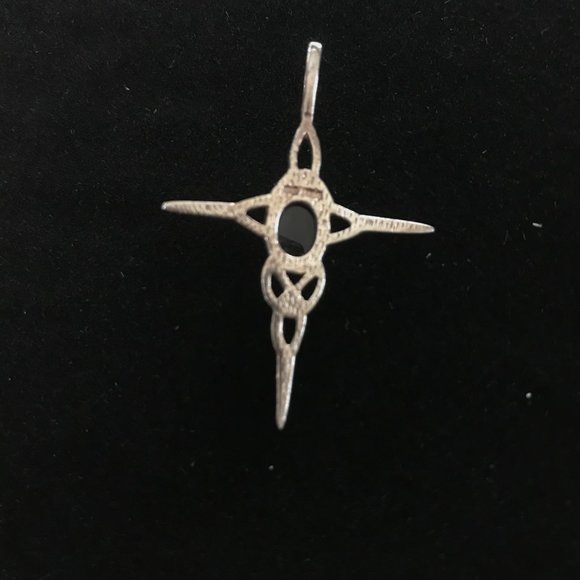 Silver cross pendant with amber - Picture 3 of 3